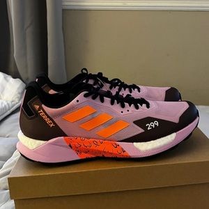 Reebox Terrex Size 10.5